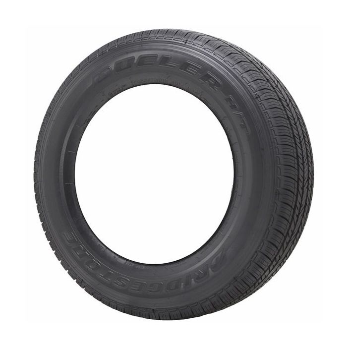 BRIDGESTONE DUELER H/T 685 TAKE OFF Tire 255/70R18 2557018  113T 003492