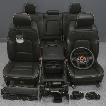 INT.DODGERAM1500LTD-SEATS-SET-A